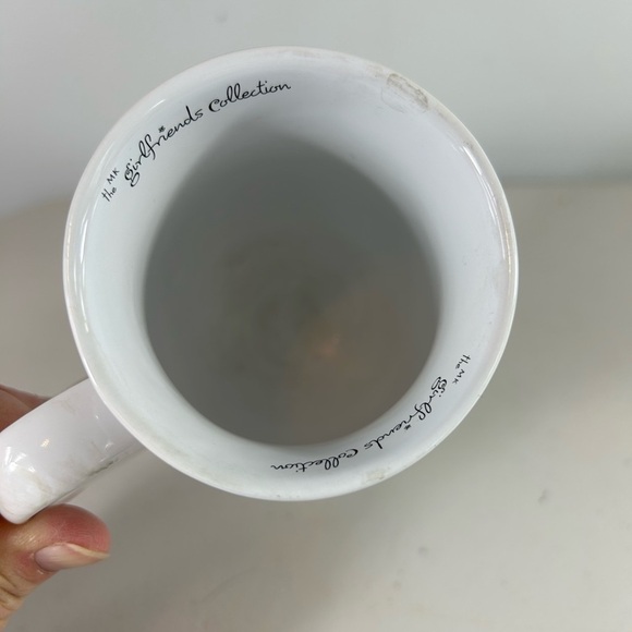 The girlfriend’s collection “Let’s Chat” pedestal mug - Picture 5 of 7